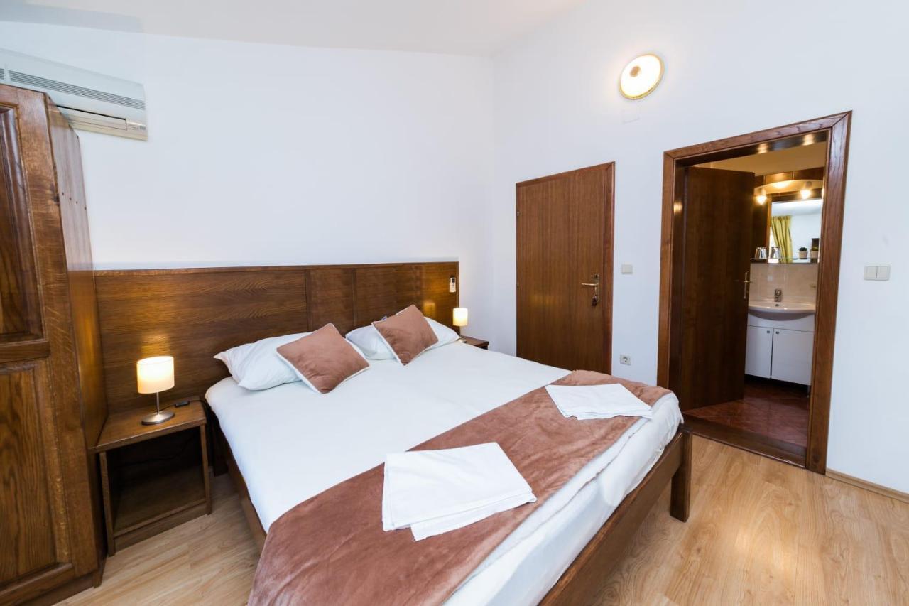 Mb Pag Bed&Breakfast พาก ภายนอก รูปภาพ