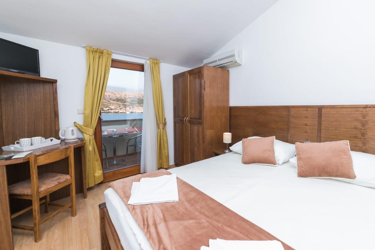 Mb Pag Bed&Breakfast พาก ภายนอก รูปภาพ